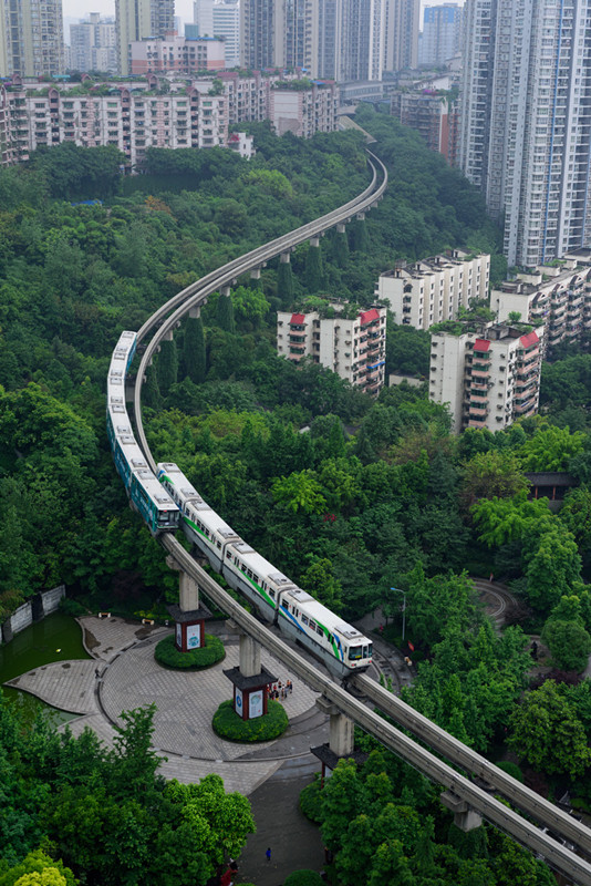 缓挤！重庆2号线将增9列车