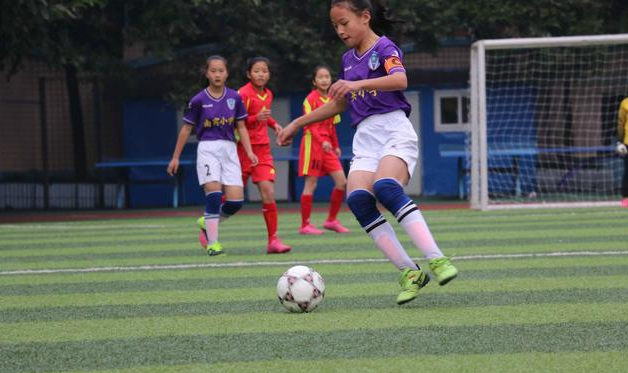 厉害了！石柱包揽重庆市2017年校园足球赛小学女子组冠亚军
