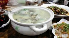 本月重庆羊肉价格同比下降20% 但餐馆基本持平