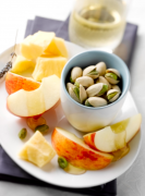 漫漫工作日，比WIFI信号满格更重要的是开心果管够！