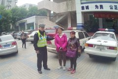 南岸严查路面发卡售物 严重将治安拘留