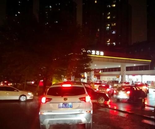 1481717259791726.jpg 加油.jpg