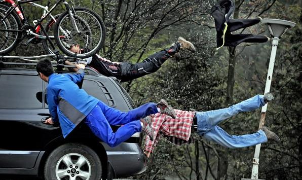 1481869087984446.jpg 好大的风(李文彬).jpg