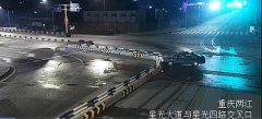  货车司机下班兼职代驾 凌晨两点开着车睡着了