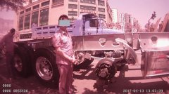 “独行侠”流窜重庆 专偷轮胎