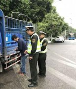司机小哥被老板坑惨了 硝酸竟谎称成洗涤液