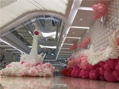 重庆现气球打造的“天空之城” 童话搬到现实