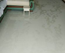 重庆一男子家里全是灰 原是隔壁装修忘关窗