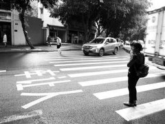 信号灯竟能向司机喊话