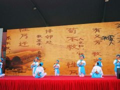 重庆一中举办成人礼 古声古色别有韵味