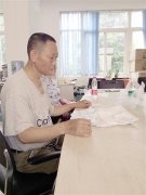 男子开4年的车没＂户口本＂