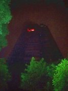 重庆一小区住户家中失火  邻居：被爆炸声吓醒