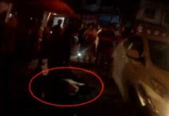 男子酒后躺在马路上 司机开车从其身上碾过