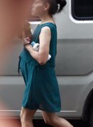 重庆妙龄女子怀孕 坚称肚子是吃大的
