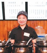 重庆有家免费深夜食堂 包子稀饭不要钱