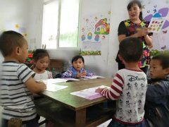 重庆大山深处一迷你幼儿园  只有6个孩子2名教师
