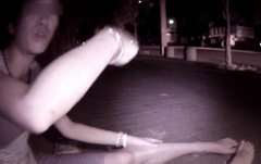 女子爱好很独特 穷游习惯睡大街