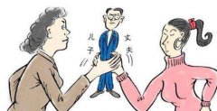 旅游爆发婆媳大战 男子决定这样