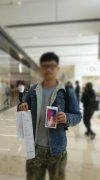 iPhone X 开售首日未见大量排队 重庆小伙4832元买到新机