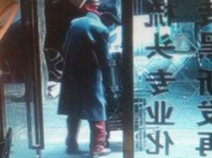 老人将价值几千元的检测仪绑走 全程十分淡定