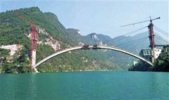 武隆龙溪乌江大桥主拱圈成功合龙