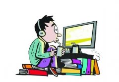 男子天天通宵追剧 气得妻子想离婚