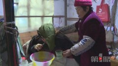 照顾瘫痪丈夫38年 依然对生活充满希望