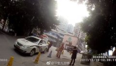 七旬老人与儿媳吵架离家出走 民警暖心帮忙寻亲