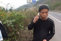 外侄怕被扣分开车跑了  这家人被抛弃在高速路上