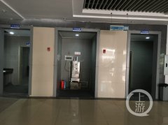 川外男厕被改造成女厕 女生直呼：很人性化