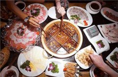 2017年线下消费什么火？重庆人爱逛超市吃火锅