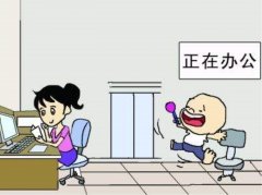 儿媳又忙工作又要带娃  婆子妈竟要回老家买烧饼